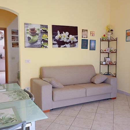 A Casa Di Ste - Vicino Aeroporto Falcone Borsellino Carini Zewnętrze zdjęcie